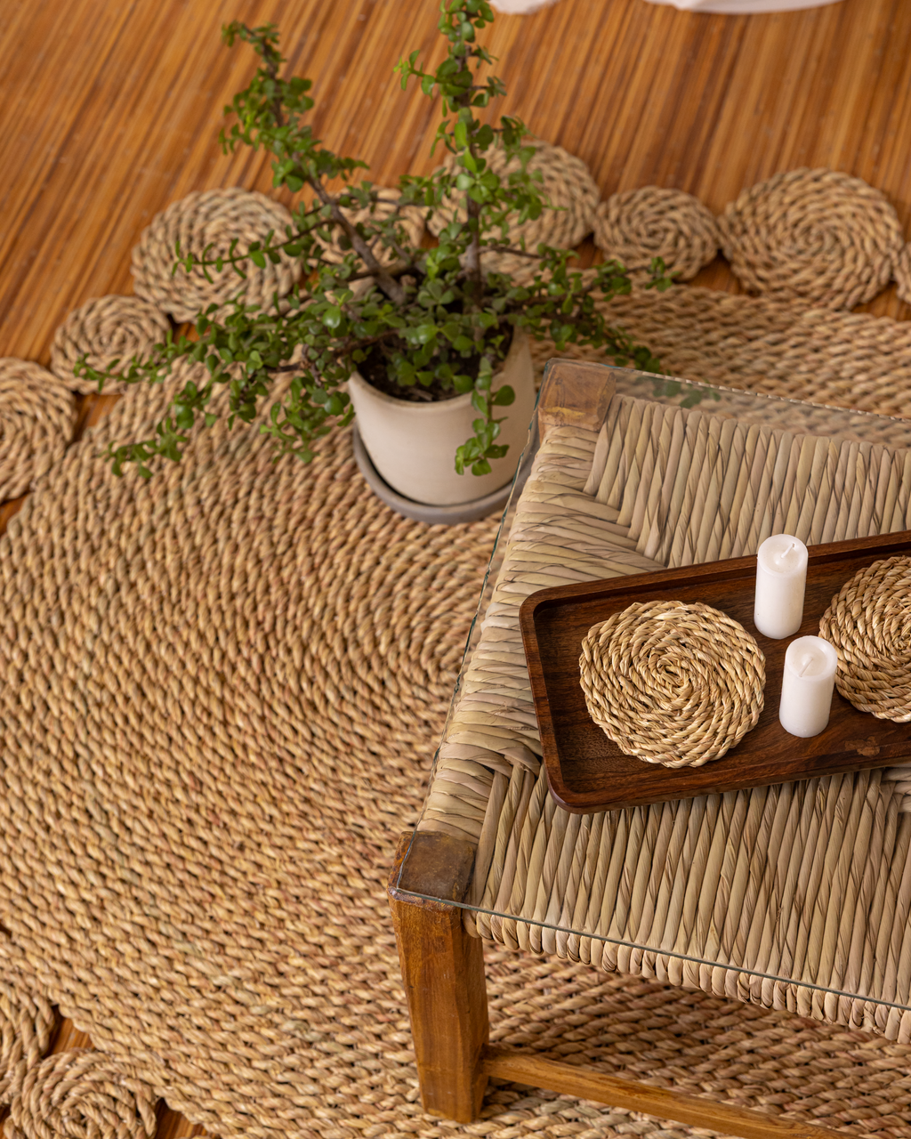 Sea Grass Table